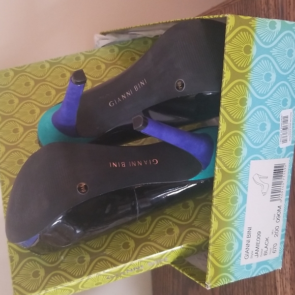 Gianni Bini Jamie009 Colorblock Platform Stiletto - Picture 5 of 9